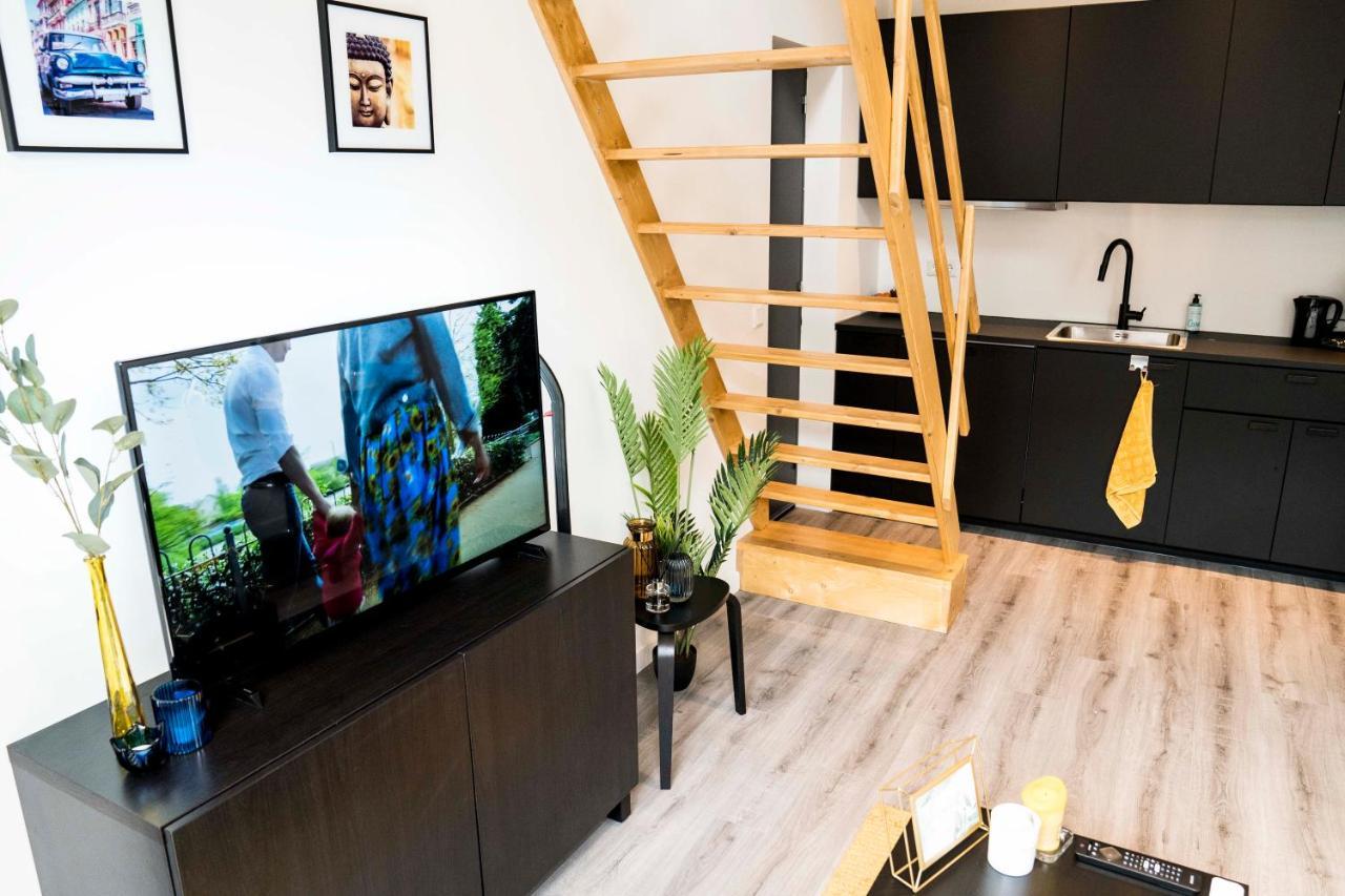 Appartement Deluxe Tilburg Luaran gambar