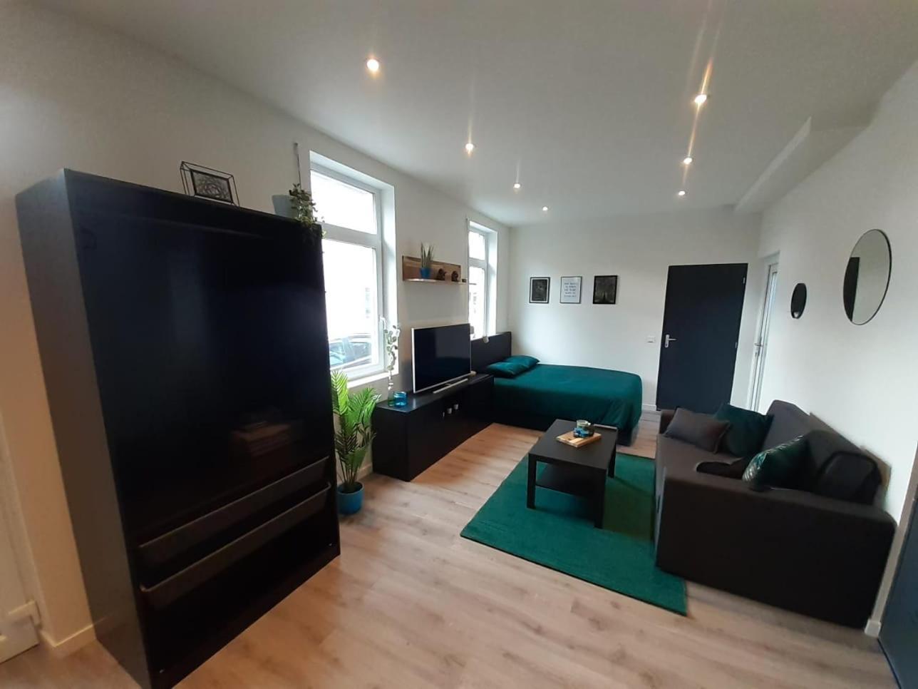 Appartement Deluxe Tilburg Luaran gambar