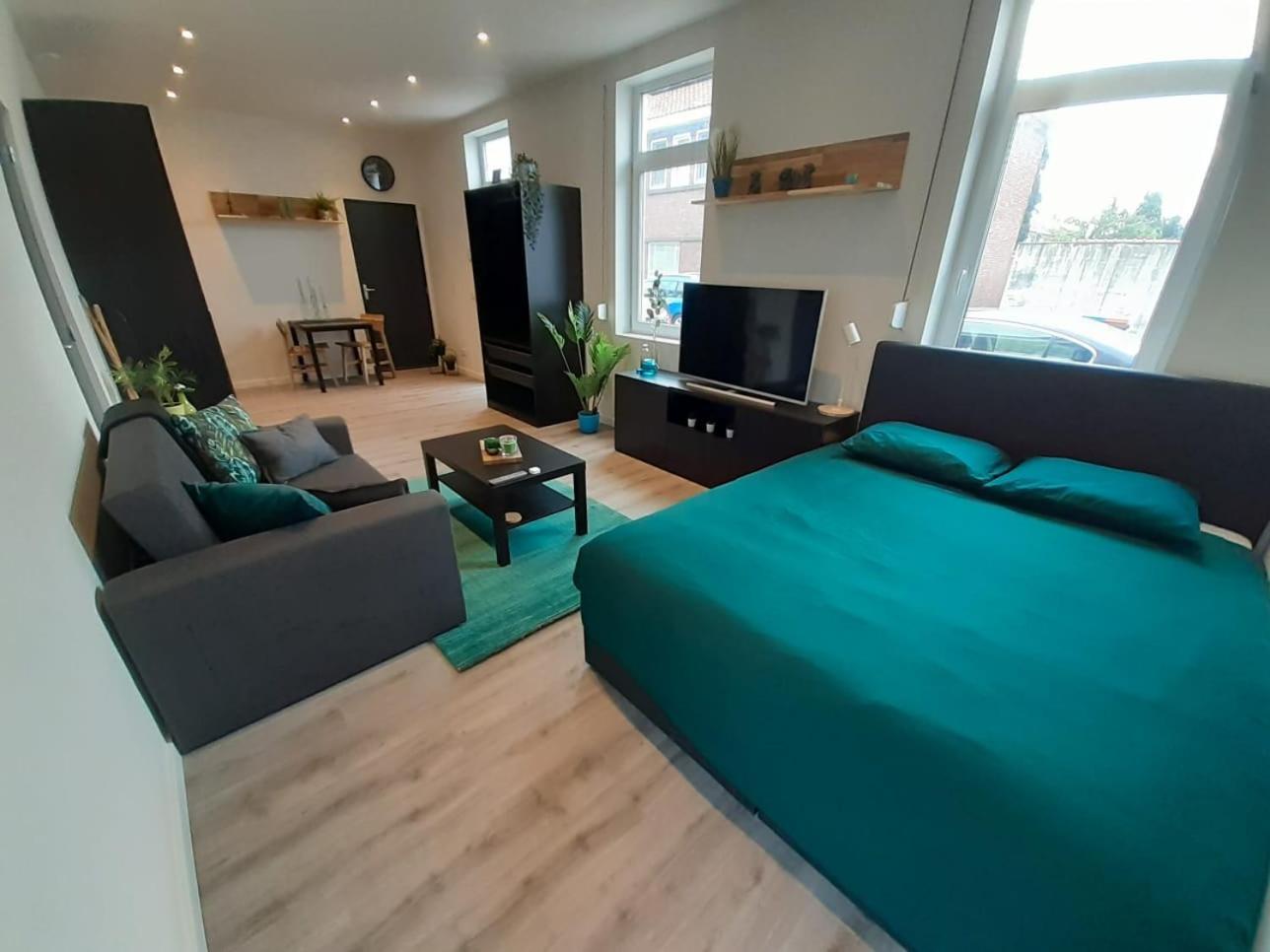 Appartement Deluxe Tilburg Luaran gambar