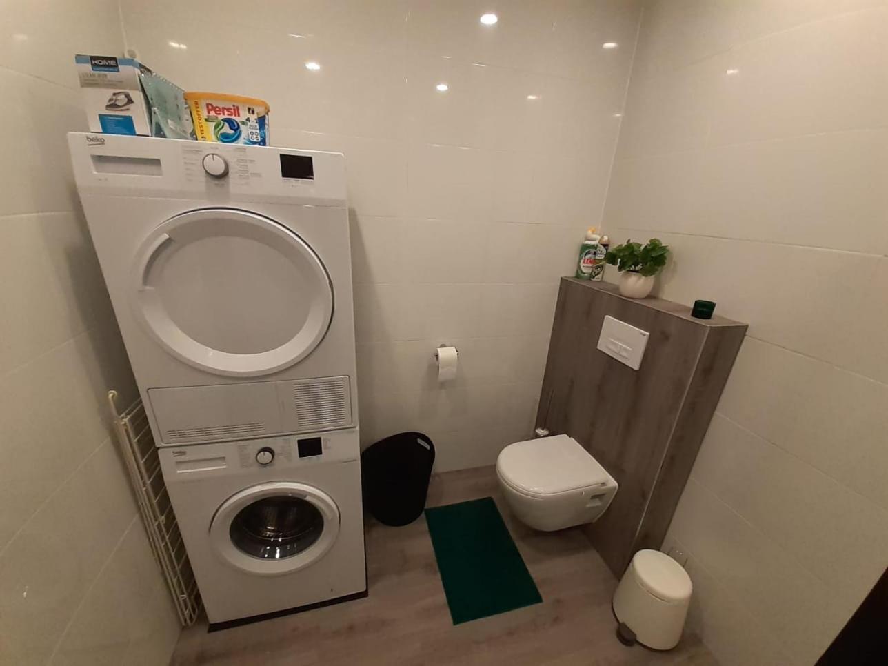 Appartement Deluxe Tilburg Luaran gambar